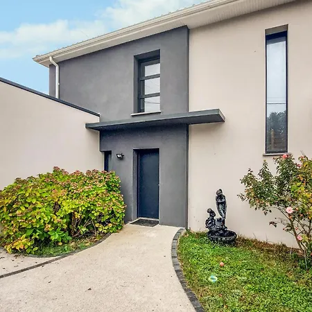 3 Bedroom Beautiful In *