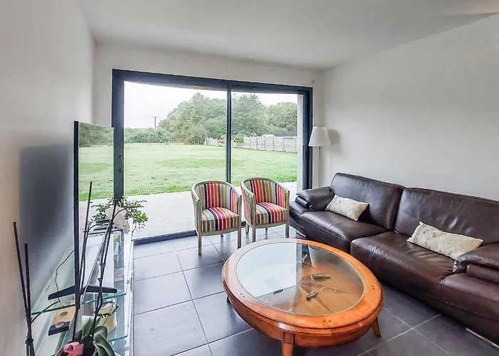 3 Bedroom Beautiful In 베르통